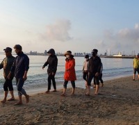 포항시, 영일대해수욕장 ‘아침 걷기 동아리’ 시민들 큰 호응